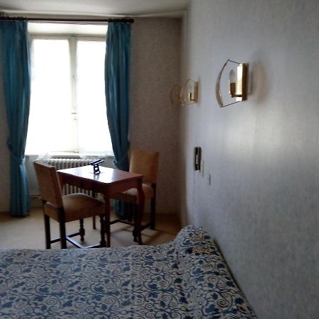 Chambres D'Hotes Des Voyageurs Magnac-Bourg Bagian luar foto