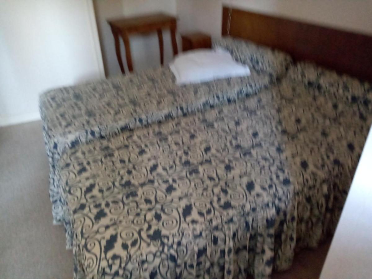 Chambres D'Hotes Des Voyageurs Magnac-Bourg Bagian luar foto